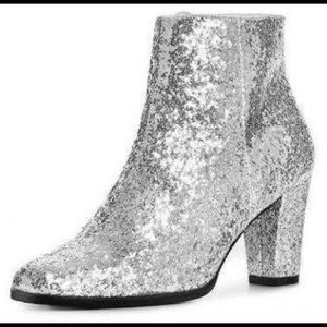 New w/o box IMPO silver glitter boots